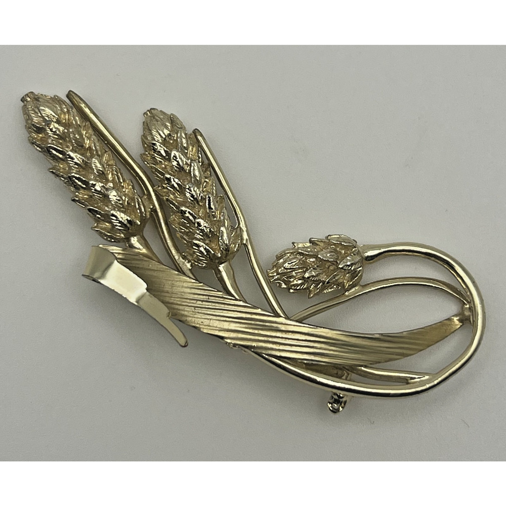Vintage Textured Light Gold Tone Wheat Stalk Costume Brooch Nature Flower